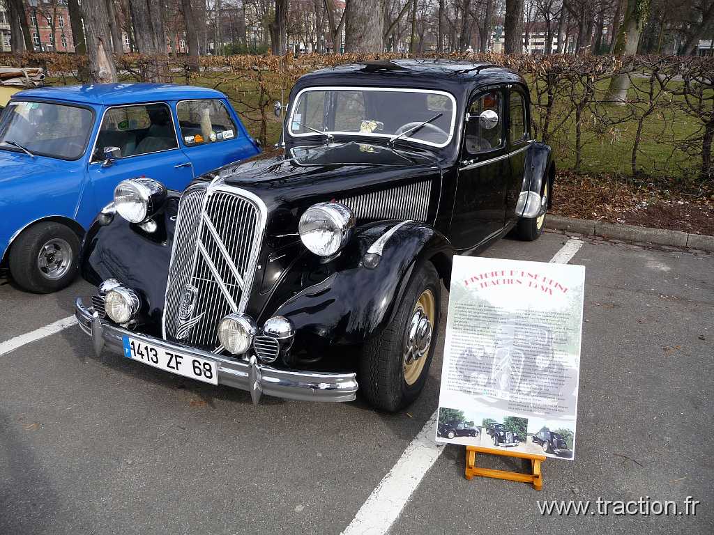 2009_03_01_colmar (30).jpg - 01/03/2009 - 68000 COLMAR, parking de l'ancienne sous-préfecture, Colmar Auto Rétro, Citroën 15-SIX H
